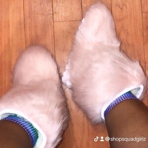 Furry boot Bearpaw